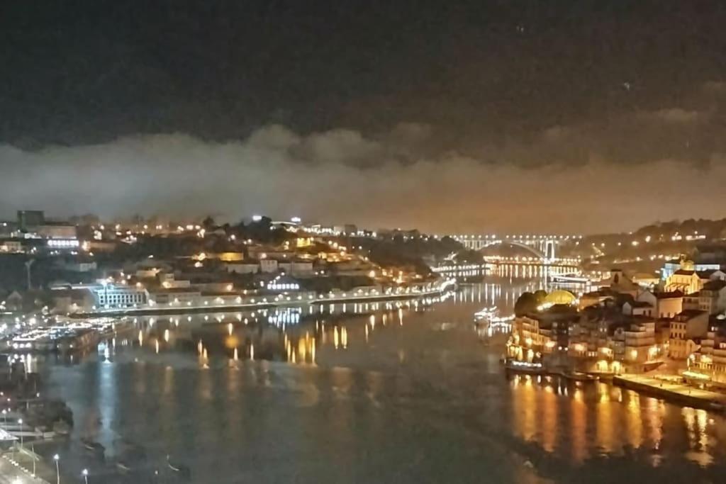 Appartamento Loft In The Historic Center Of Oporto Downtown Esterno foto