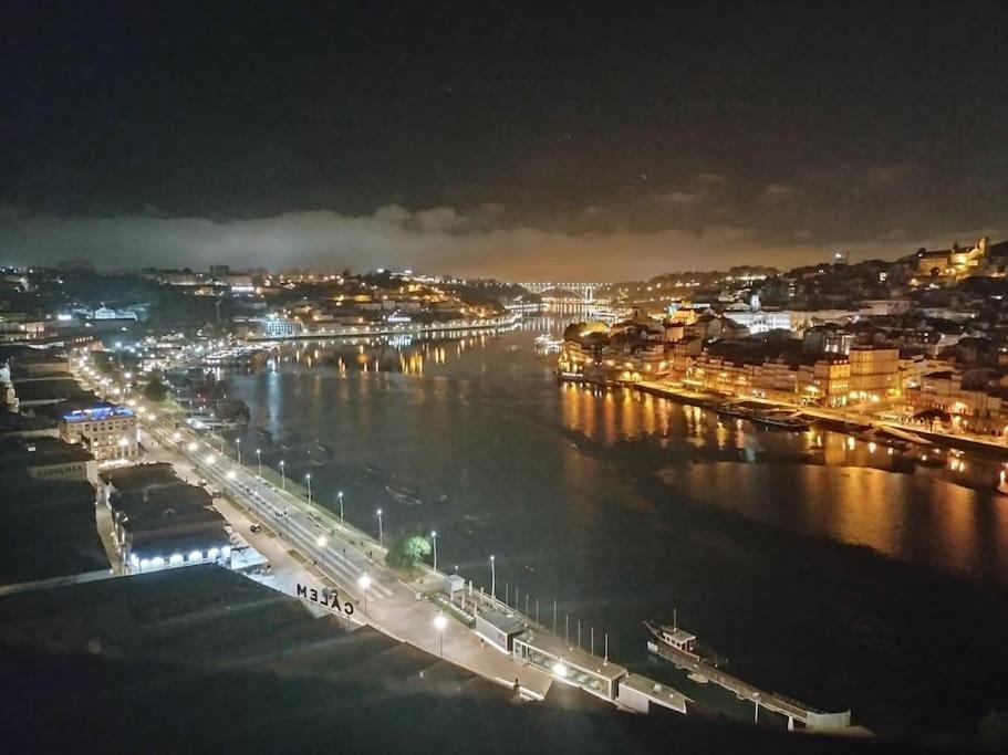 Appartamento Loft In The Historic Center Of Oporto Downtown Esterno foto